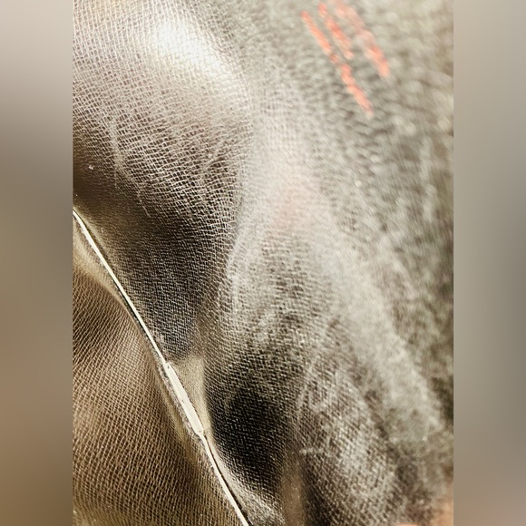 Louis Vuitton Epi Porte Tresor Tri Wallet w/COA - Picture 6 of 17